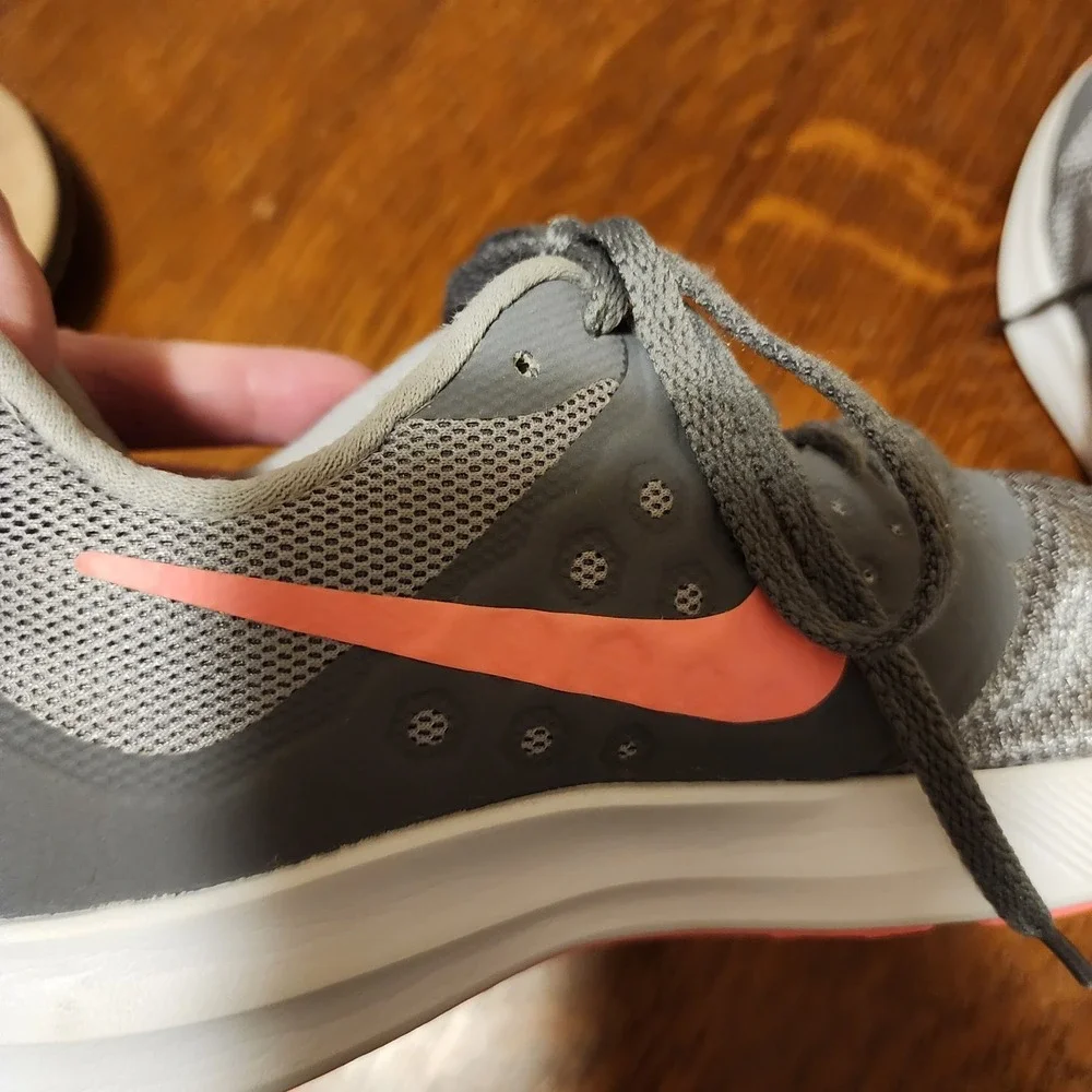 Nike DOWNSHIFTER 5Y(GS) Girl's Women's Shoes‎ Sneakers (869972 003)